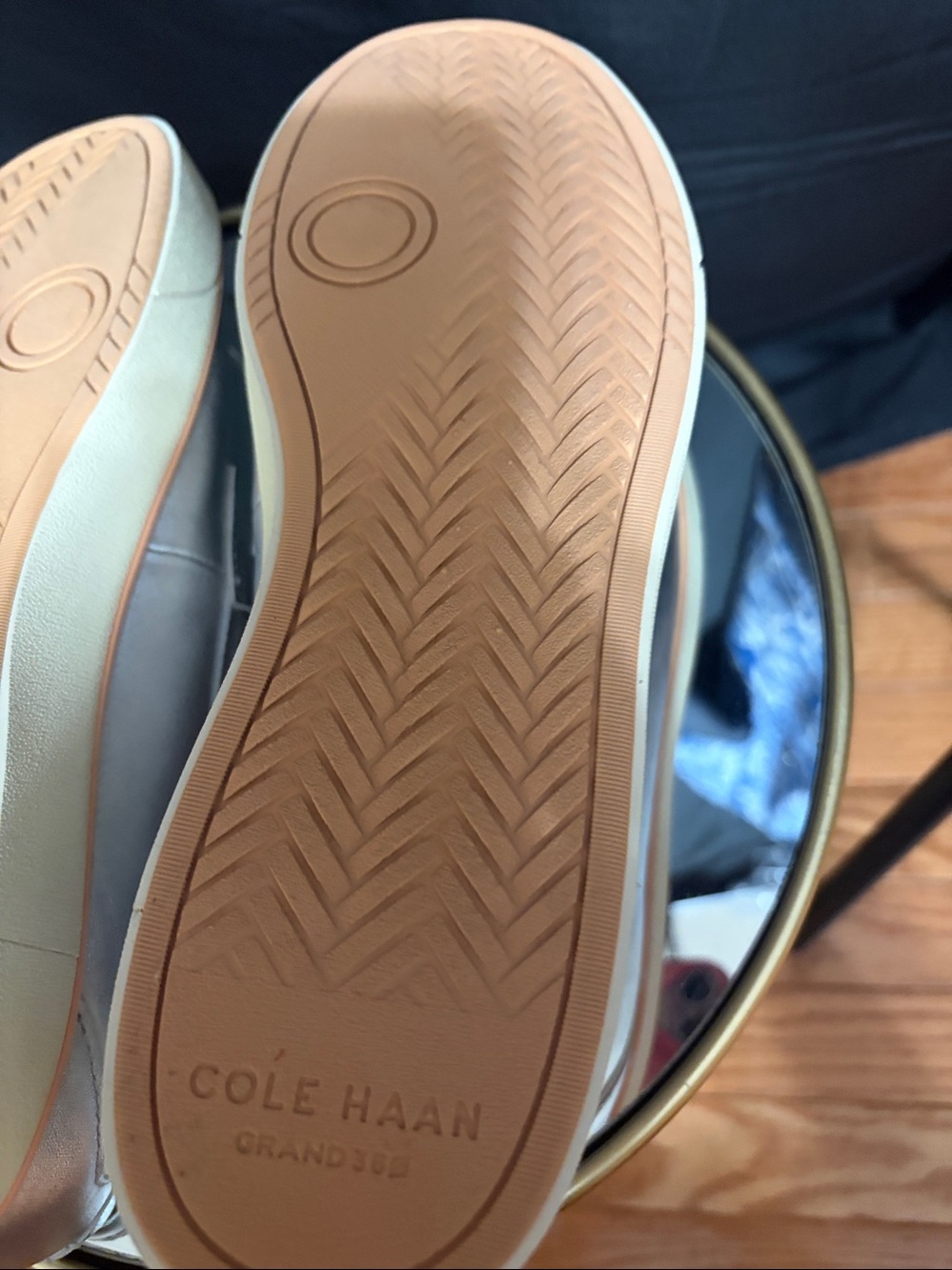 Cole Haan Nantucket 2.0 Penny Loafer in Silver Women’s size 11 - Picture 9 of 9